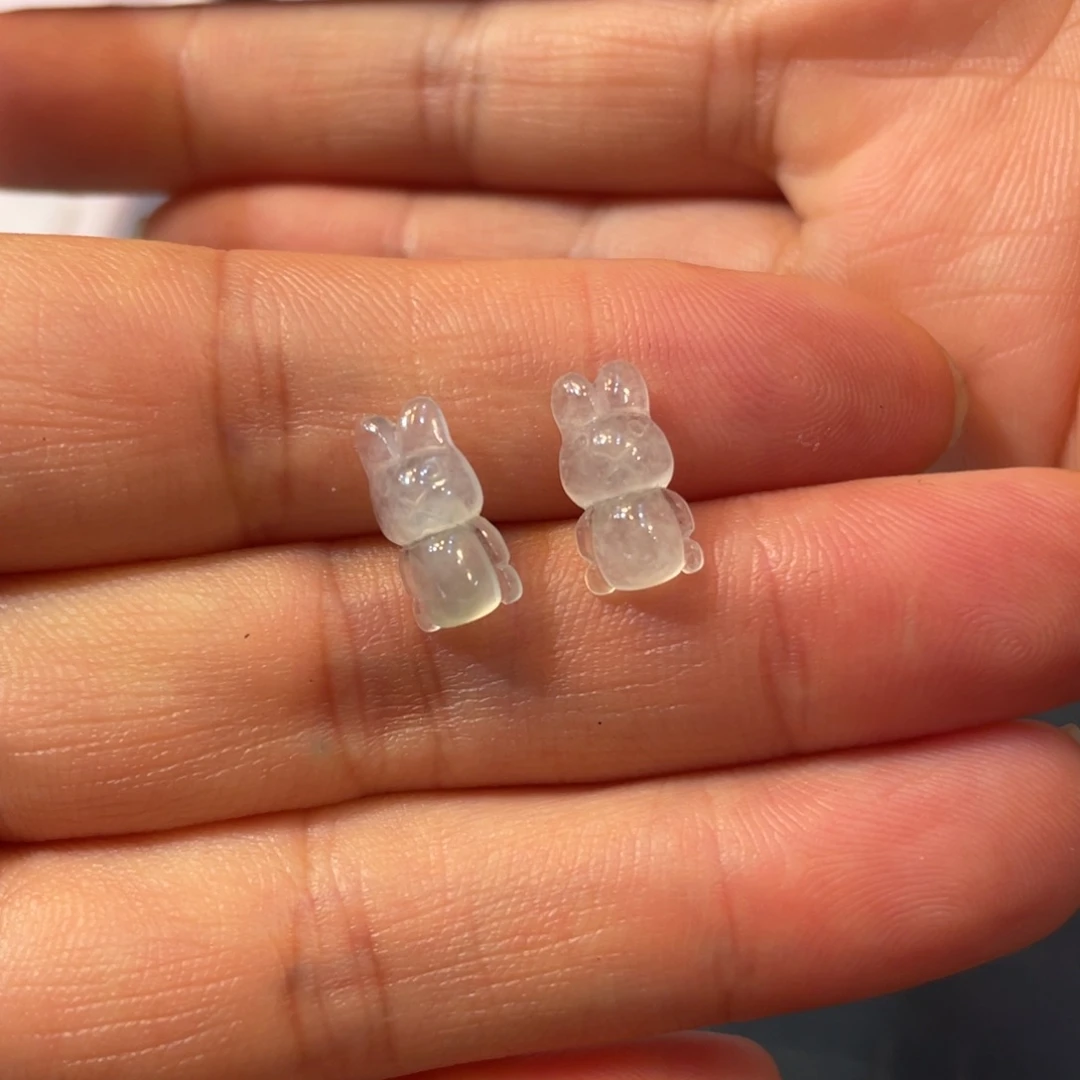 18K金镶嵌挂件翡翠儿****部天然翡翠