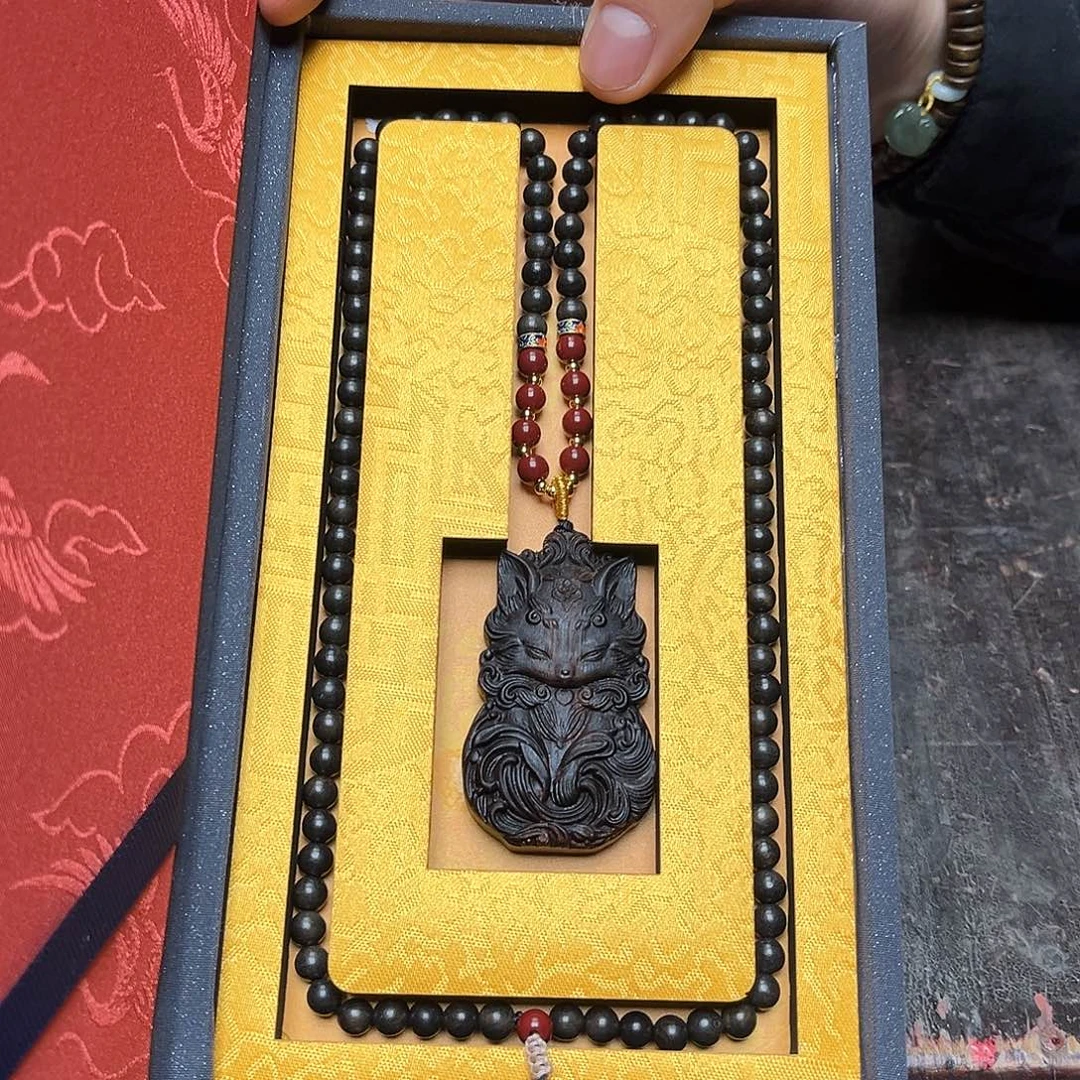 大叶紫檀（黑酸枝木类）