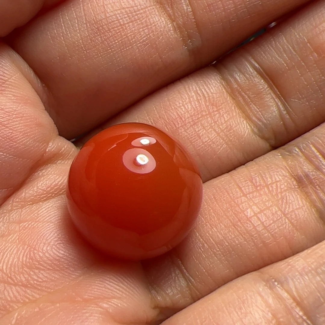南红玛瑙珠子未镶嵌昆****司
