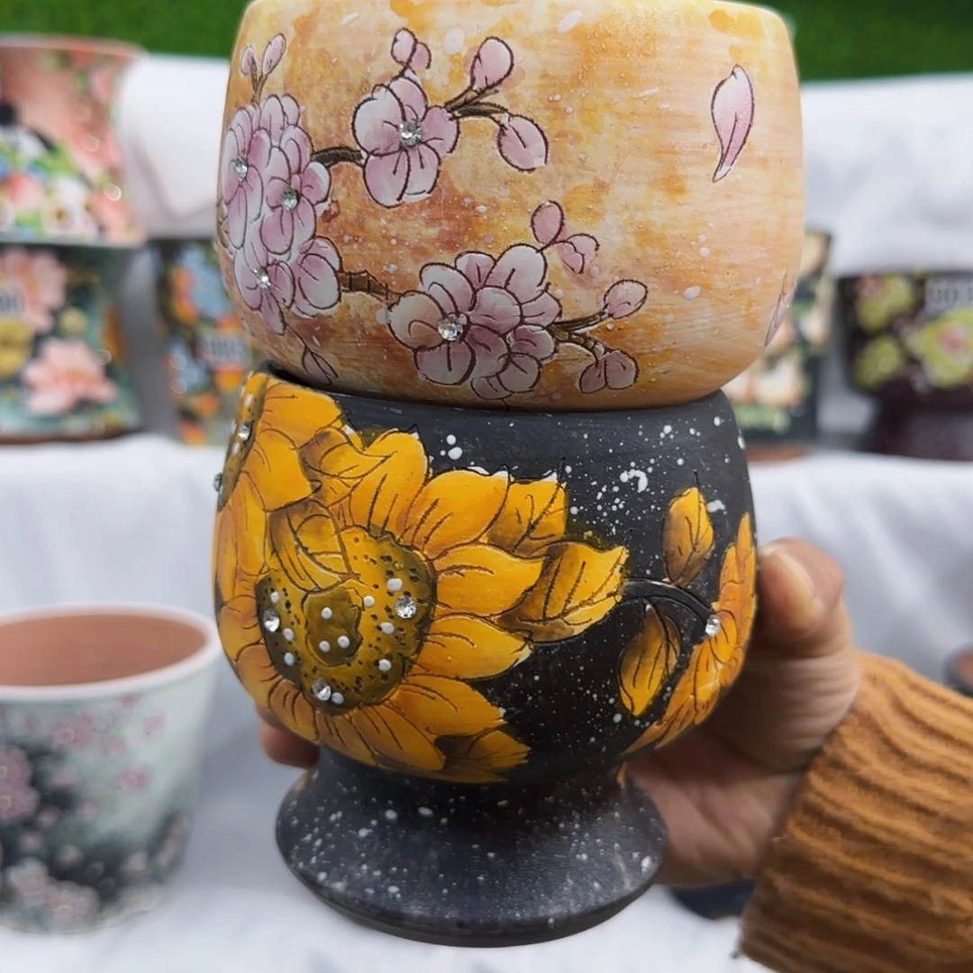 内口径15高11左右，2个