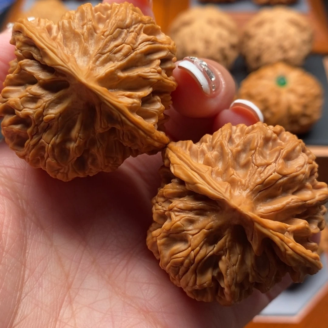 文玩核桃把件43尺苹果园