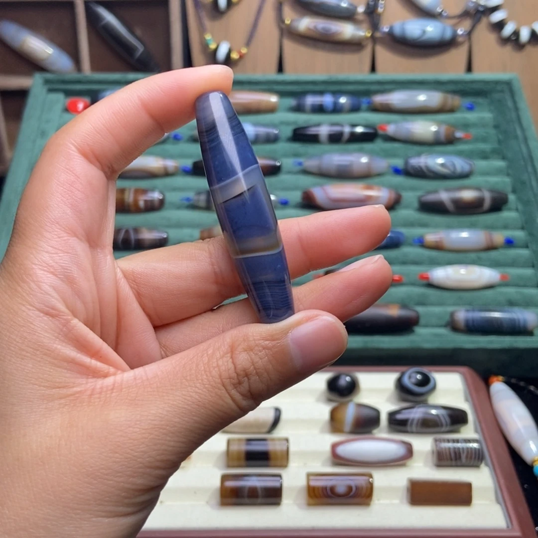 宁***a玛瑙/玉髓未镶嵌颈饰