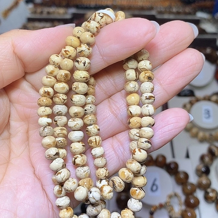 常***应琥珀未镶嵌裸石干白花6m