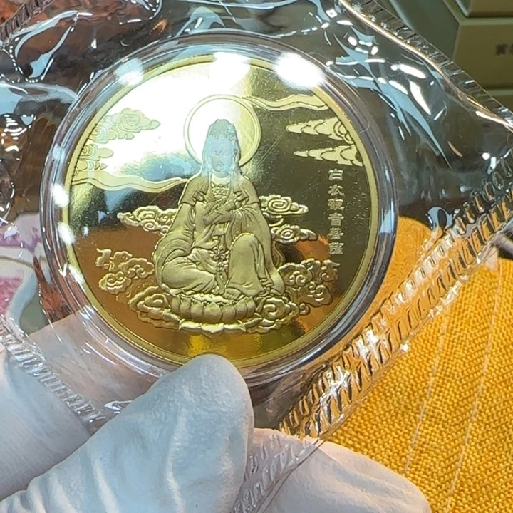 其他普通金属白衣观音铜章一枚