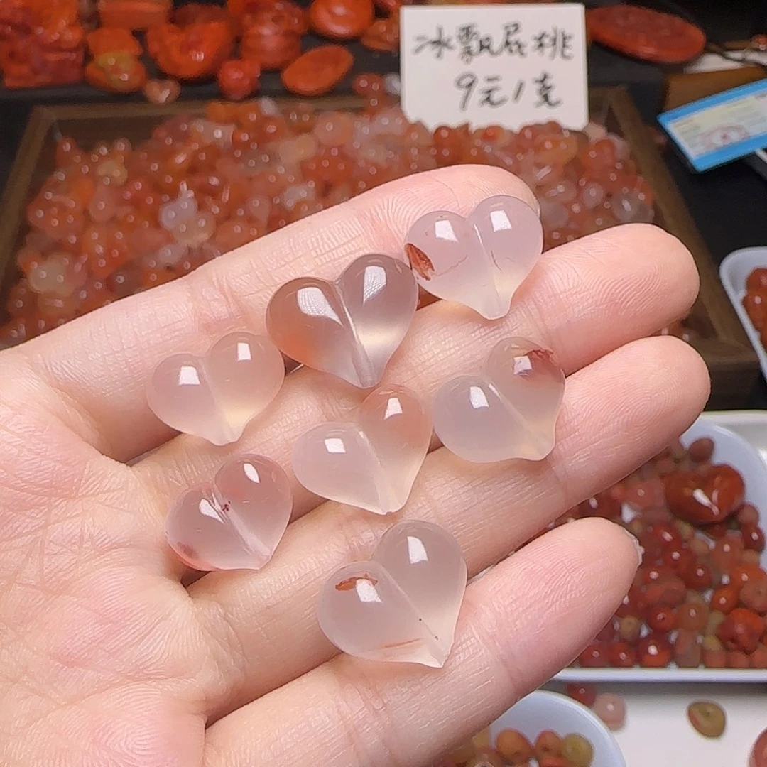 南红玛瑙未镶嵌颈饰