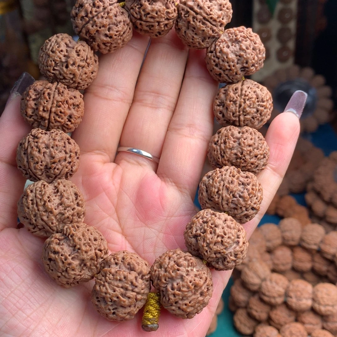 手串金刚菩提蜂王