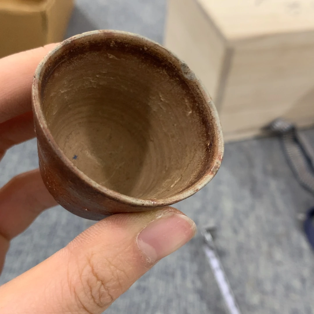 紫砂茶杯非常美丽漂亮的物品