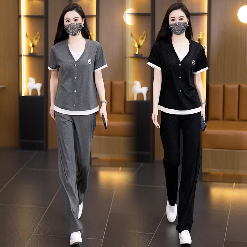 2025年夏季新款短袖时尚减龄两件套女大码宽松显瘦休闲运动服套装