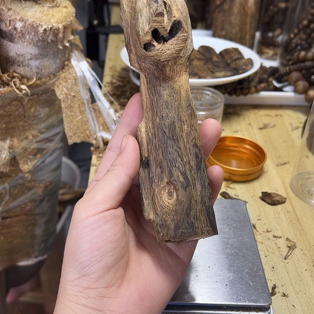 木绿奇楠虫漏62克