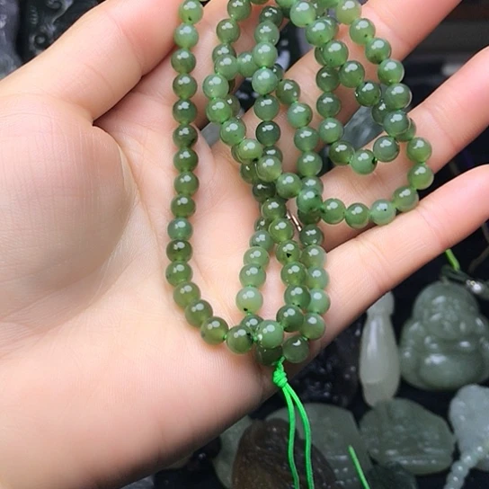 和田玉（碧玉）未镶嵌颈饰