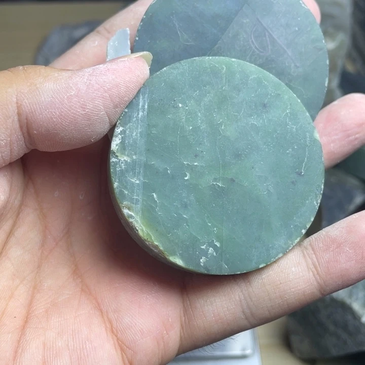 未镶嵌和田玉珠宝半成品