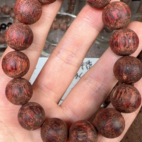 藤类1.5降真香白油结晶毕业
