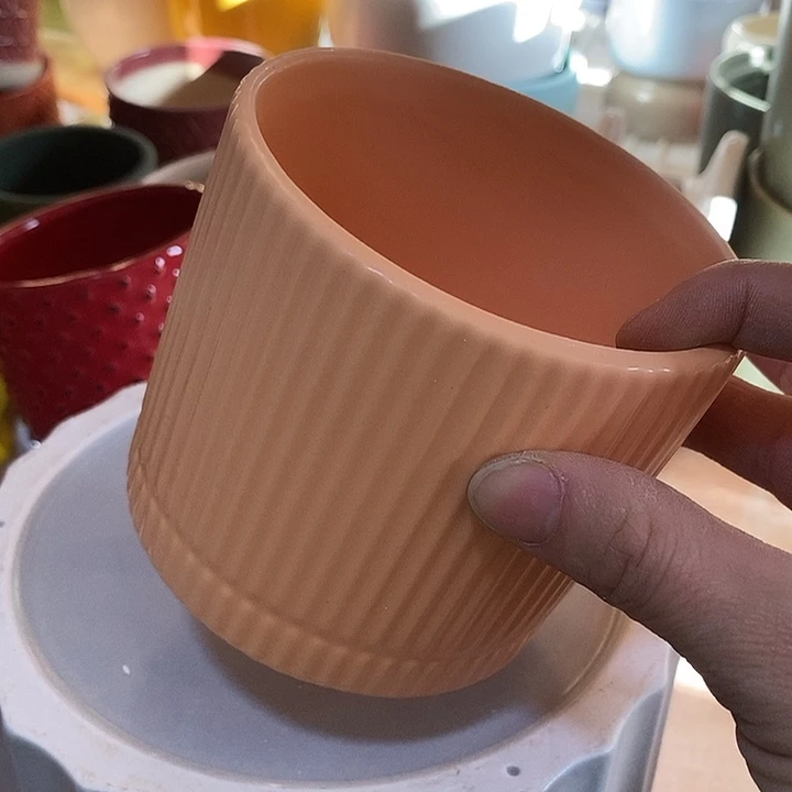 陶盆有孔 瑕疵针孔漏釉介意勿拍口10 高9