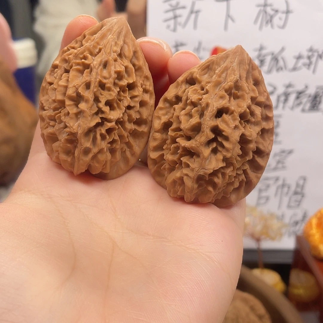 桃核吊坠全品招财鼠