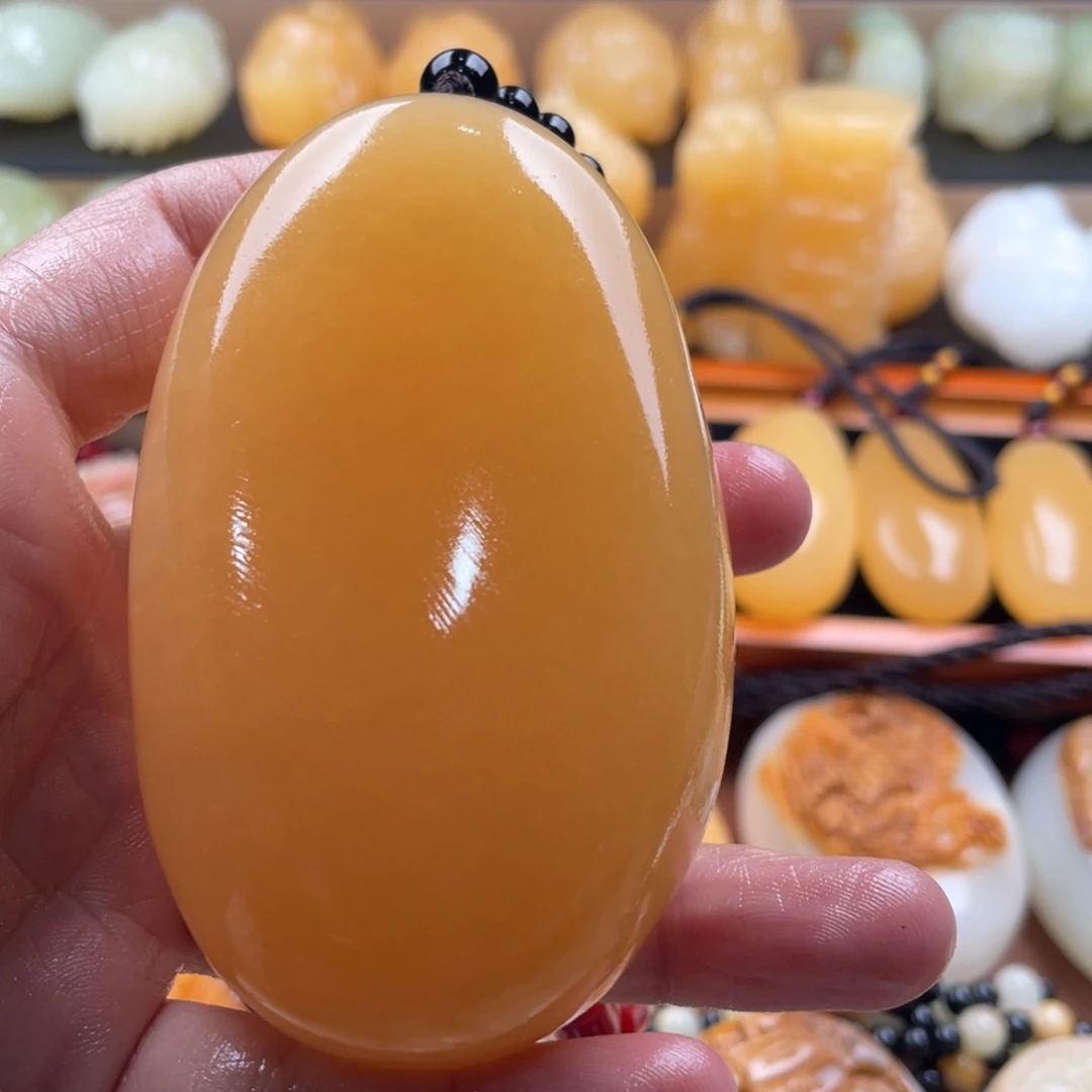 广***师石材天然古青石手把件