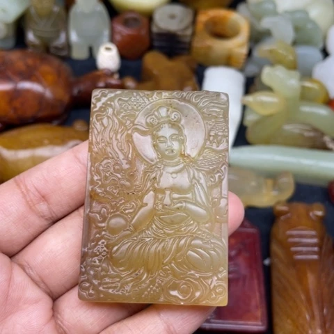 蛇纹石玉未镶嵌颈饰104