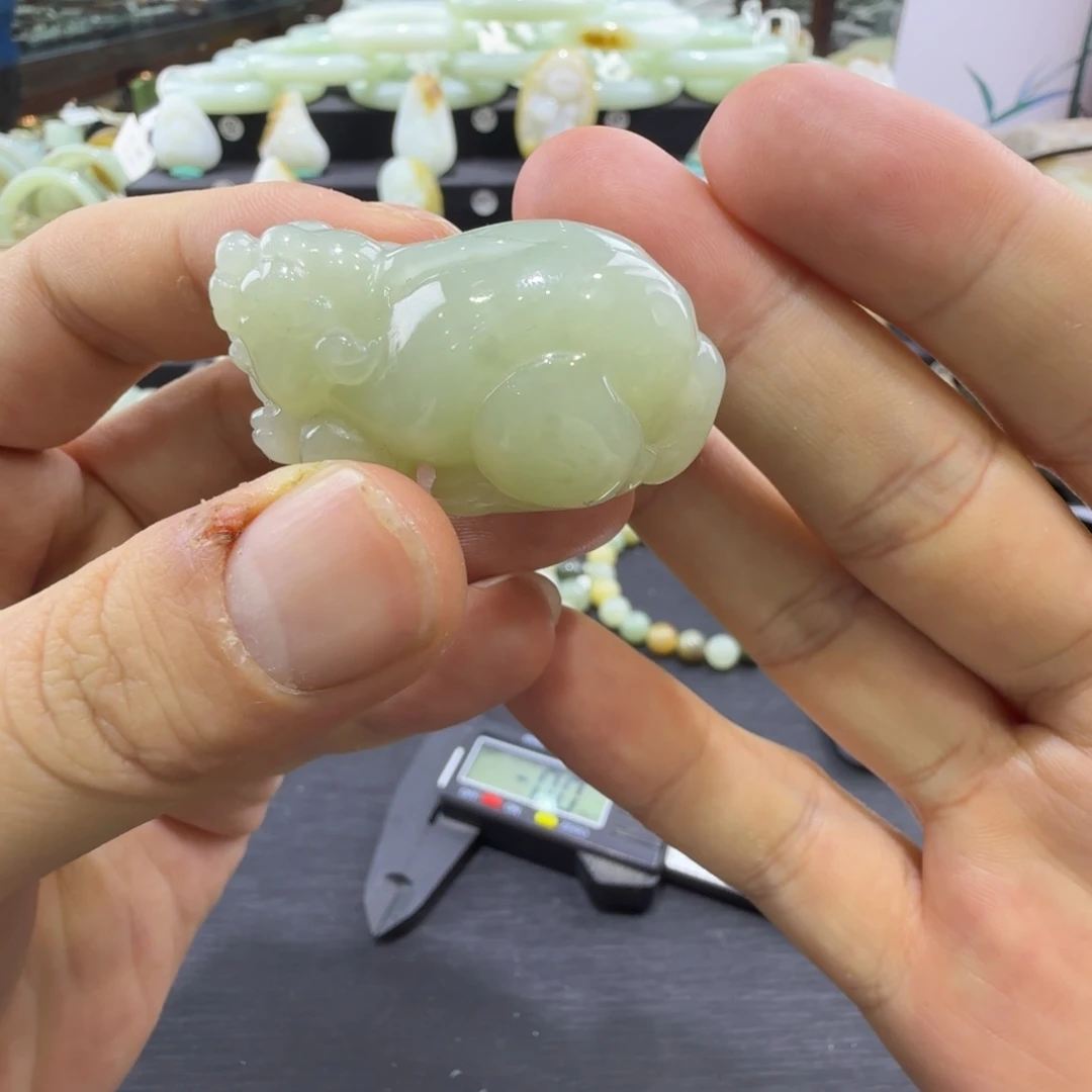 和田玉未镶嵌吊坠(赠链)新疆和田玉貔貅