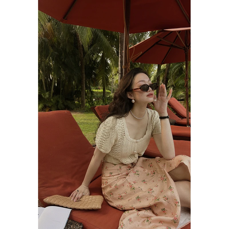 TOPCLOSET  法式复古精致甜美镂空针织大U领正肩短袖t恤