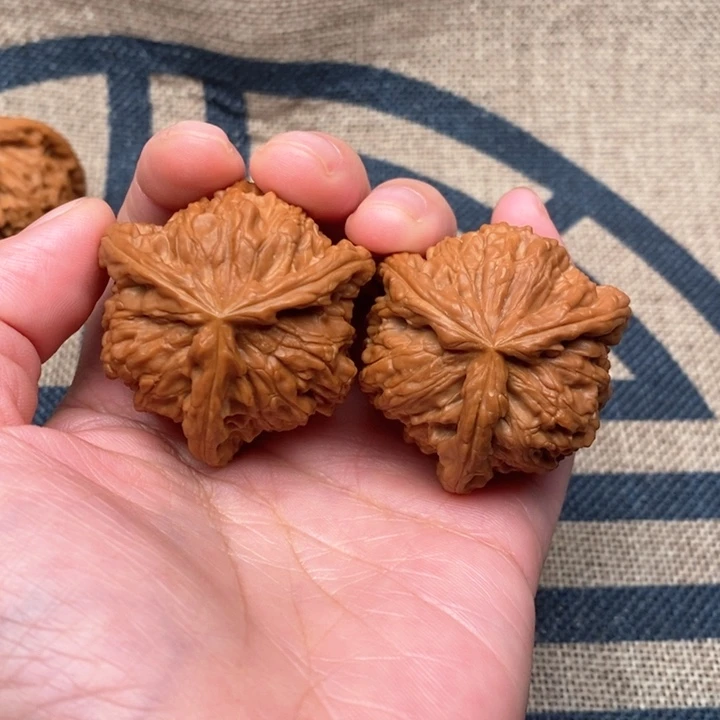 吊坠文玩核桃咖****薯