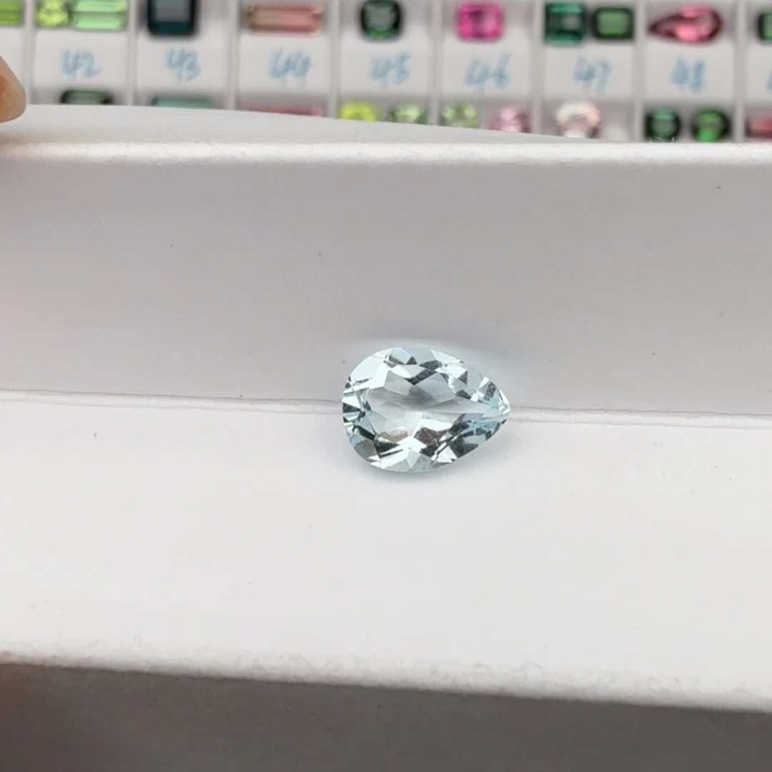 海蓝宝石裸石天然1.5克拉