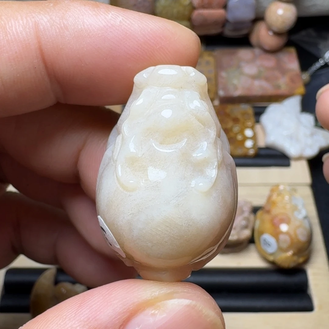 硅化玉未镶嵌纯天然色有机玉石保真色