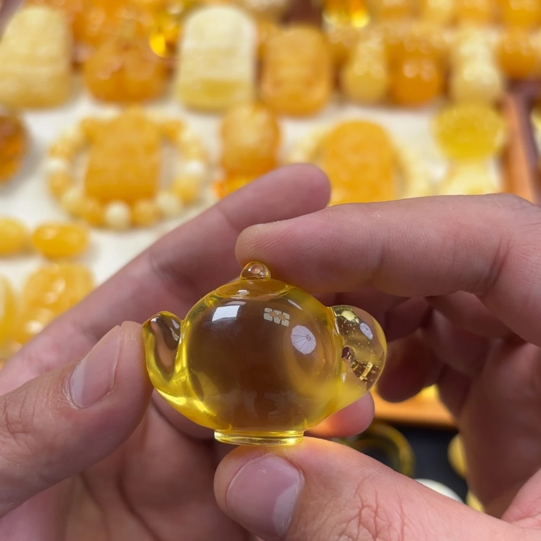 M***️蜜蜡未镶嵌裸石茶壶