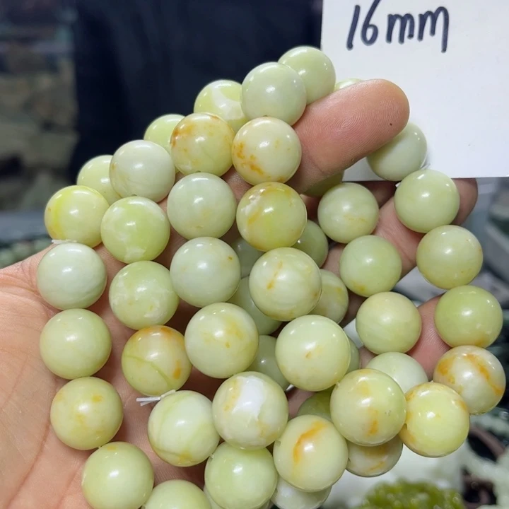 蛇纹石玉手串未镶嵌