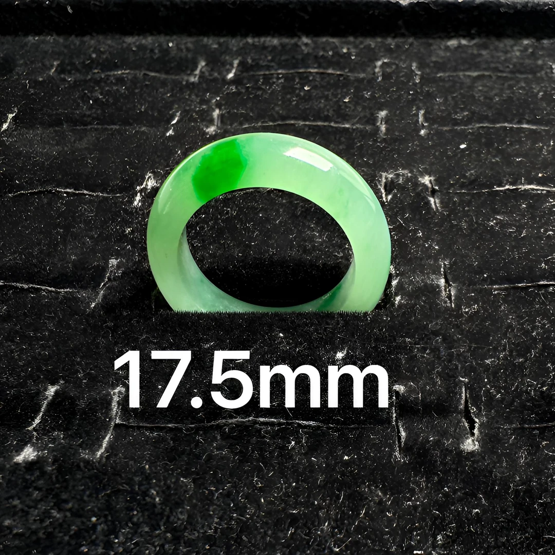 0719(小哪吒在源头)冰种翡翠阳绿戒圈干净肉细色阳辣荧光足M180