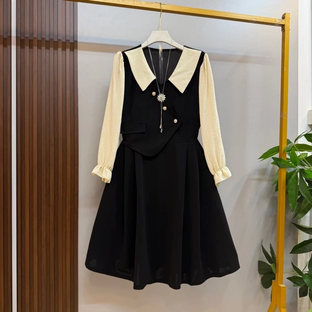 早秋新款大码女装时尚洋气小翻领假两件拼接显瘦连衣裙