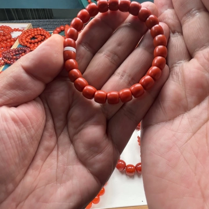 南红玛瑙手链未镶嵌
