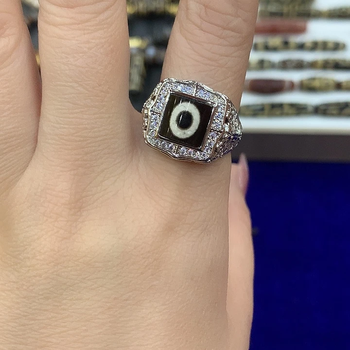 合金颈饰玛瑙/玉髓