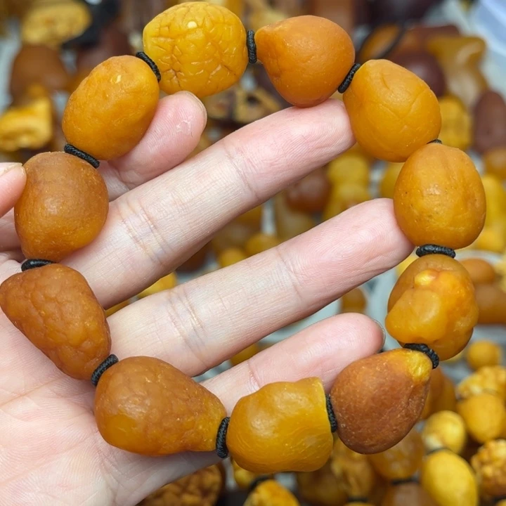 琥珀未镶嵌裸石天然蜜蜡手串