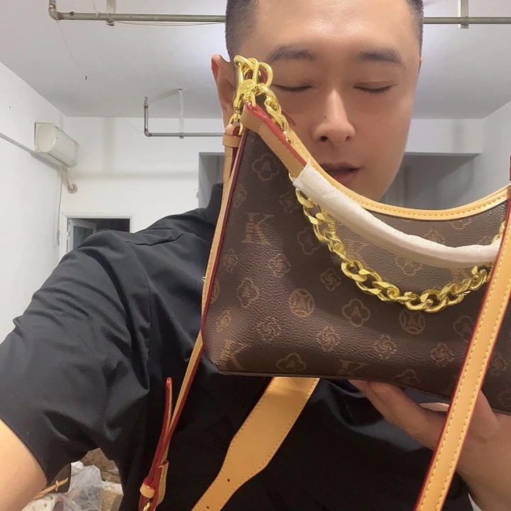 蚕丝犏牛皮（革）驴皮（革）