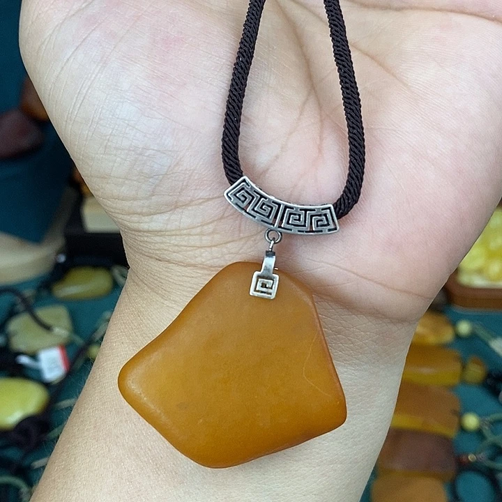 未镶嵌蜜蜡裸石08