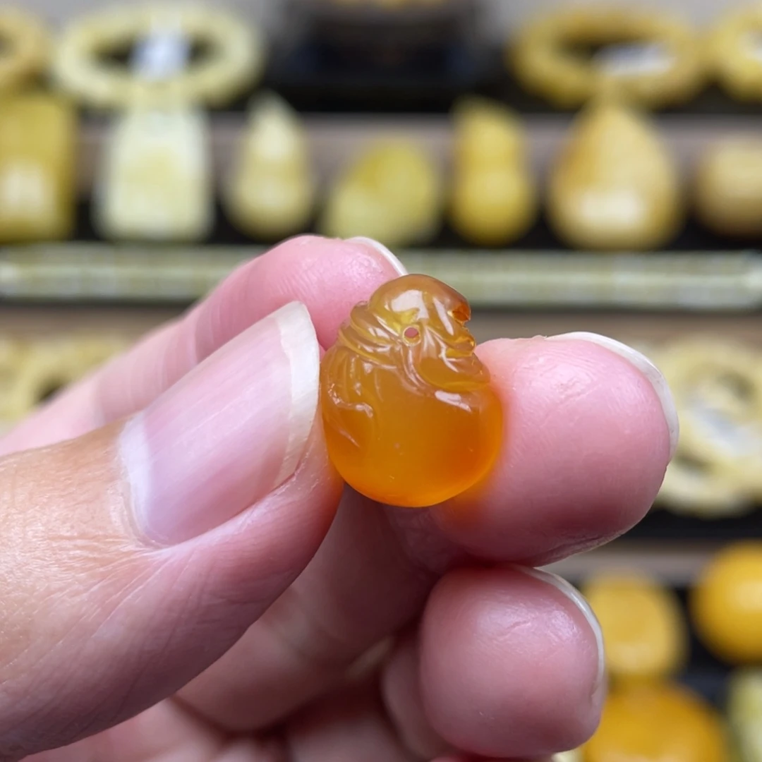 琥珀裸石未镶嵌琥珀蜜蜡