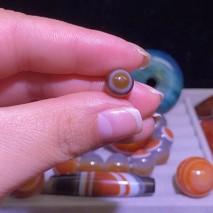 我***姐玛瑙/玉髓未镶嵌颈饰