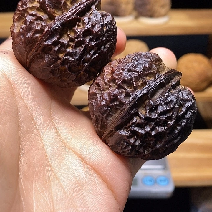 吊坠文玩核桃铁绣球42    3