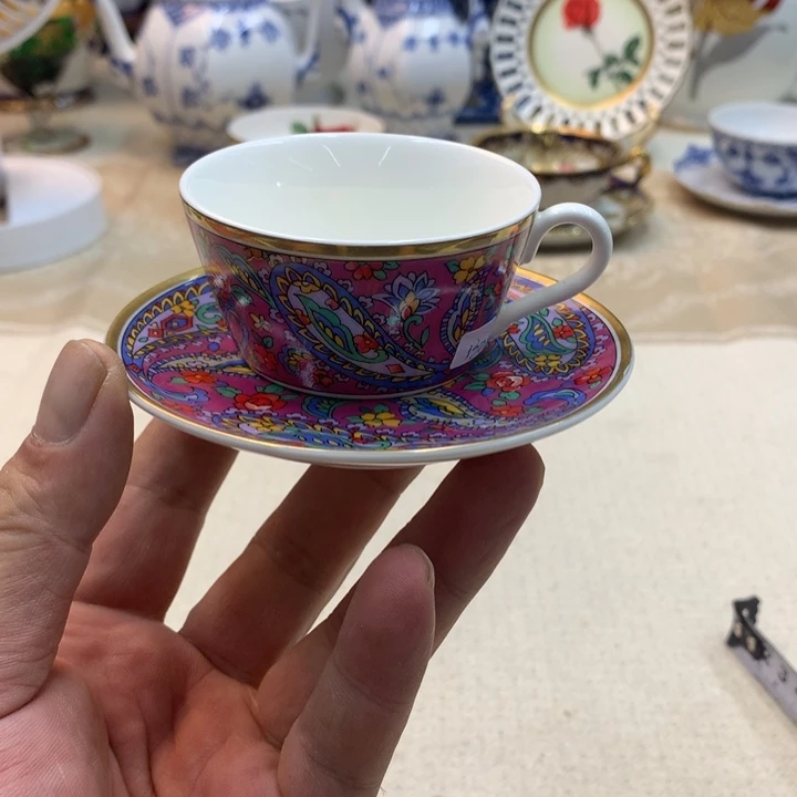 紫砂金瓷阁精品瓷器店