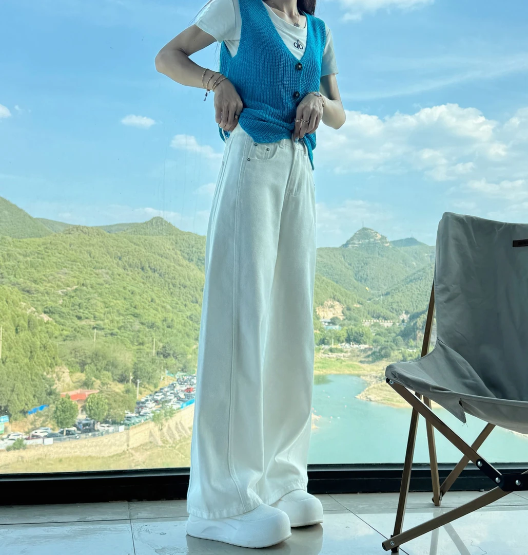 2025新款白色牛仔裤粉色小皮牌高腰窄版直筒阔腿裤