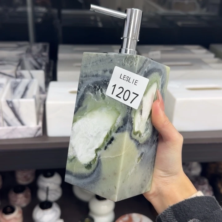 X1207.                福利