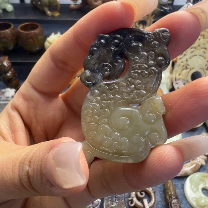 和田玉未镶嵌挂件