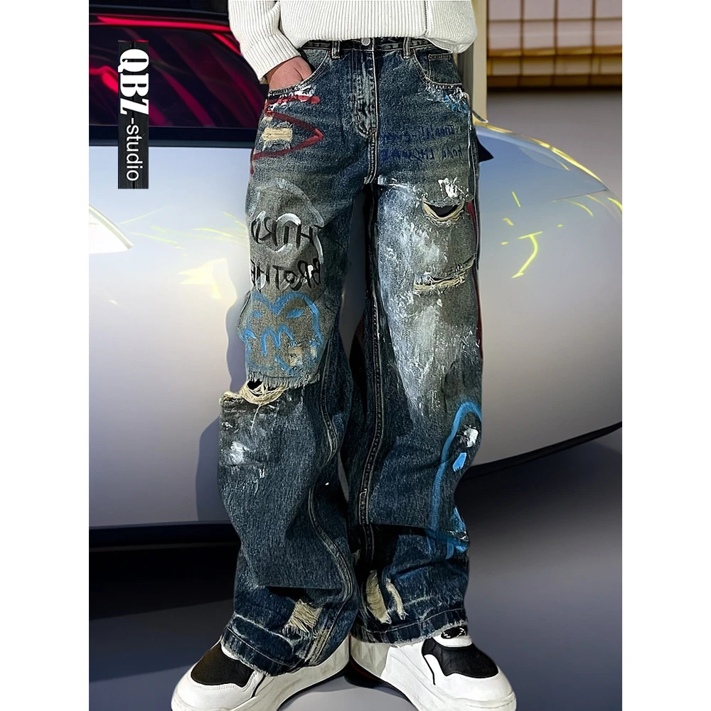 2024潮款男款裤子涂鸦印花宽松直筒破洞牛仔裤男高级垂感潮牌阔腿