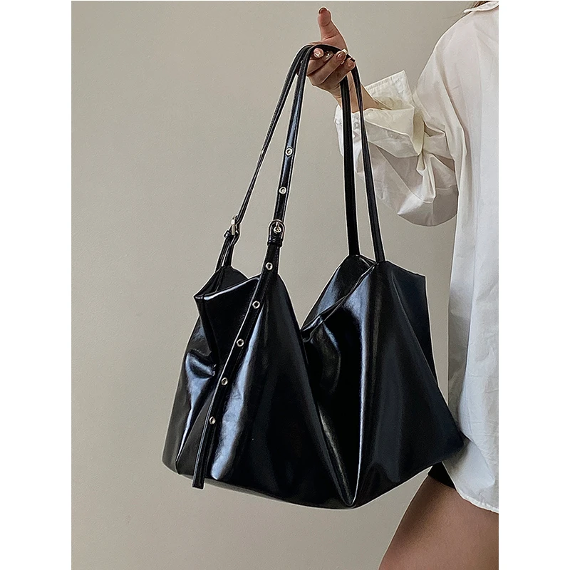 186【双肩柳丁黑】通勤大学生上课大容量托特包柳丁手提斜挎大包