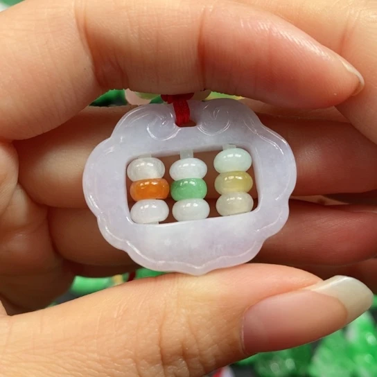 颈饰未镶嵌翡翠吊坠