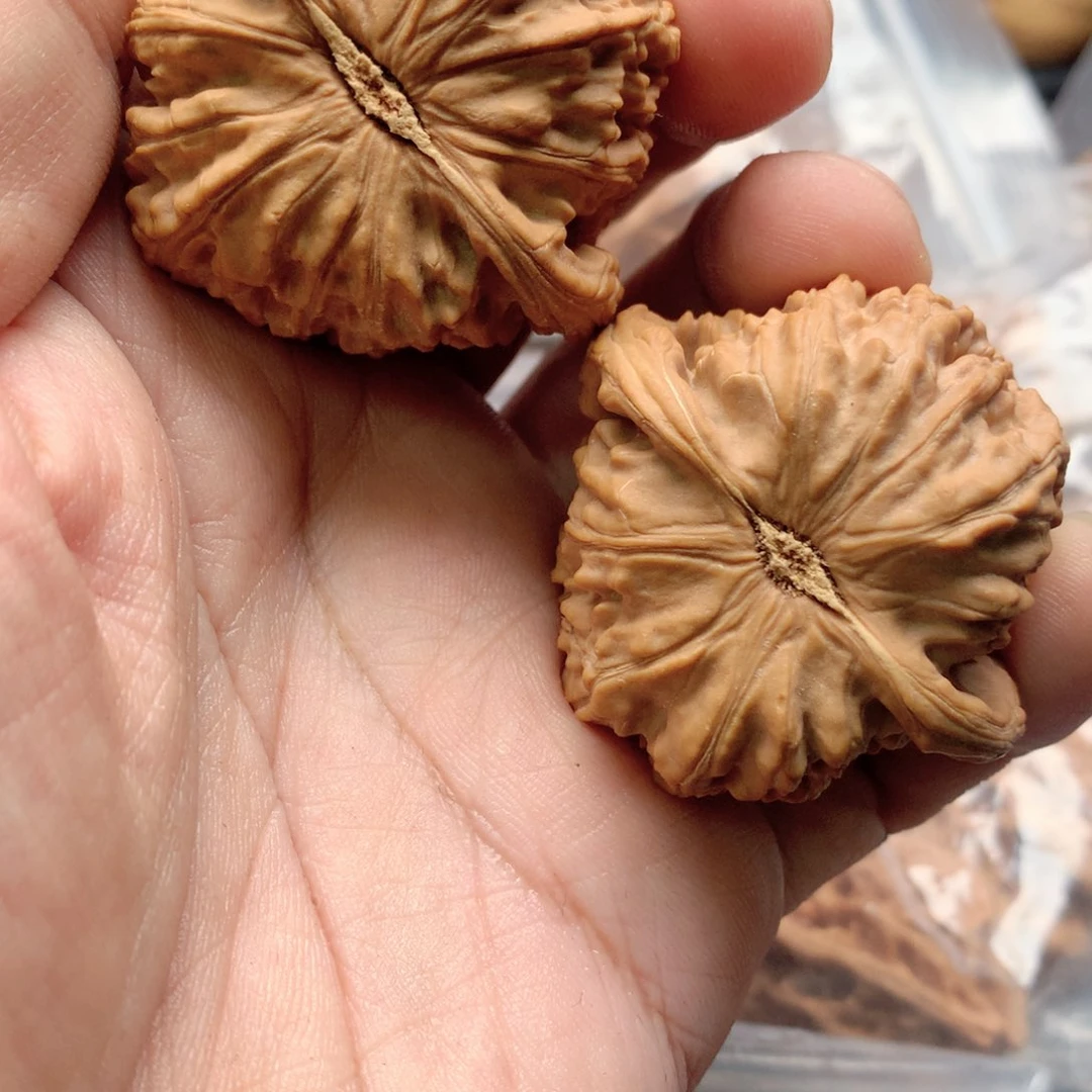 文玩核桃把件2***-闷白（水尖）