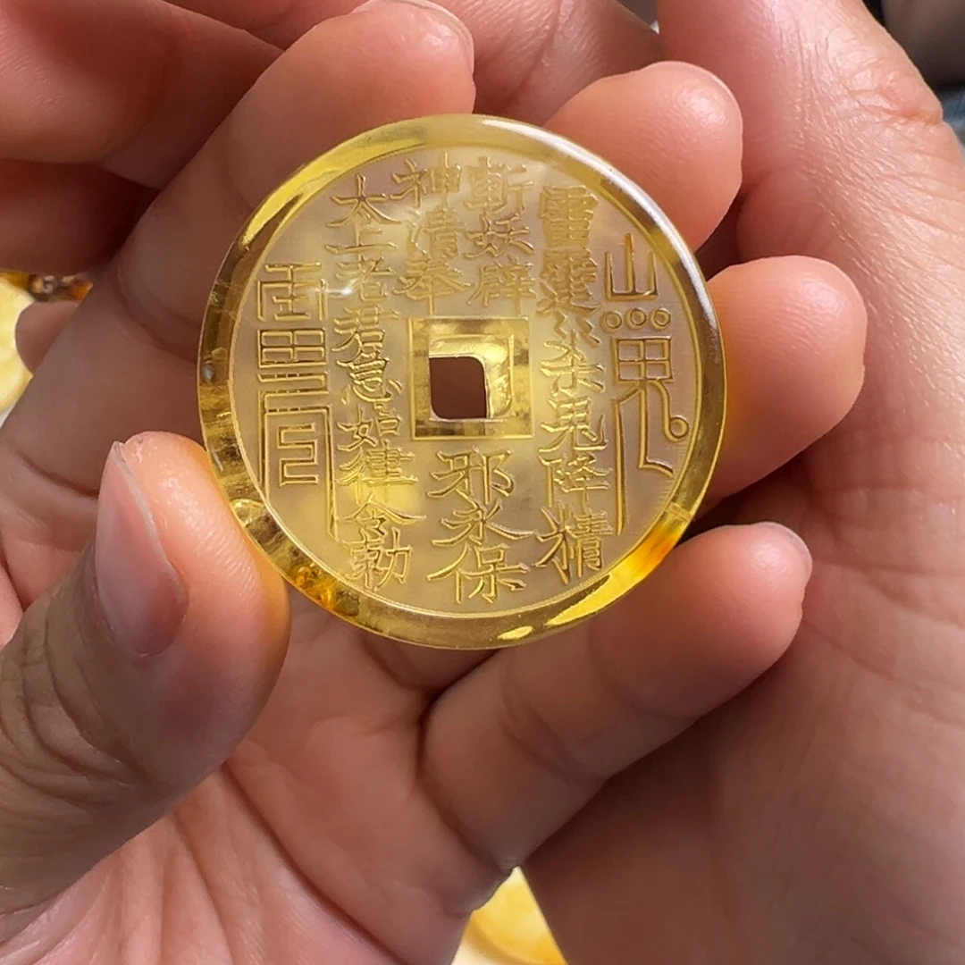 琥珀未镶嵌裸石微瑕