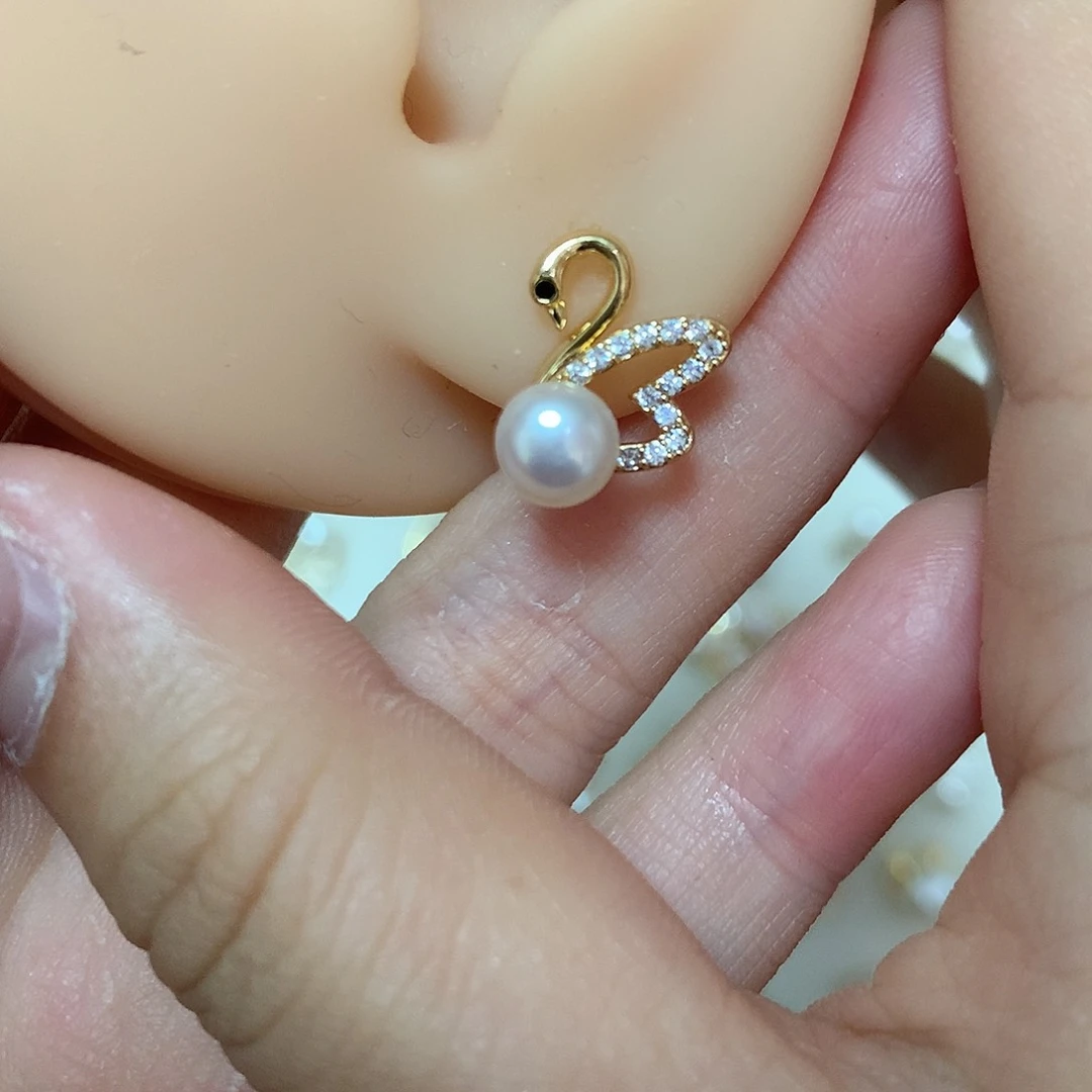 淡水珍珠耳饰合金