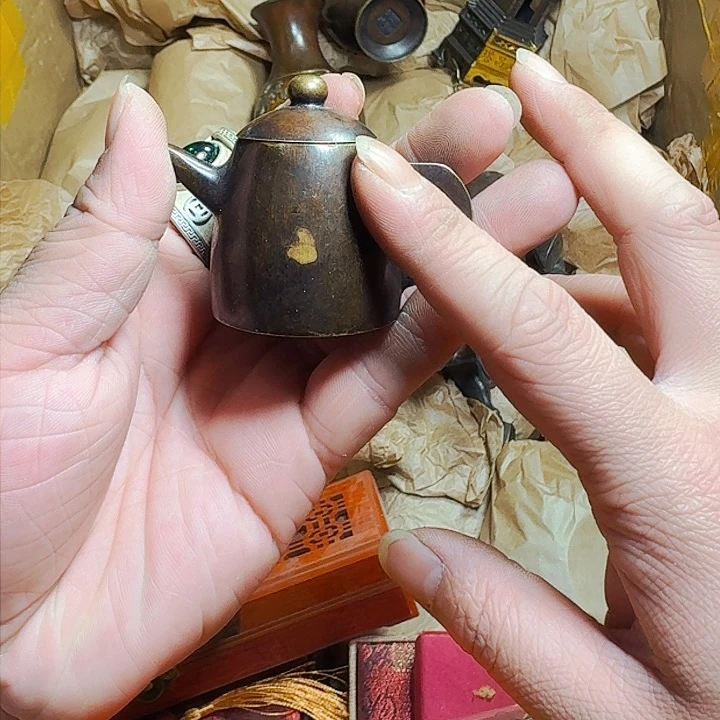 铜器摆件收收藏藏