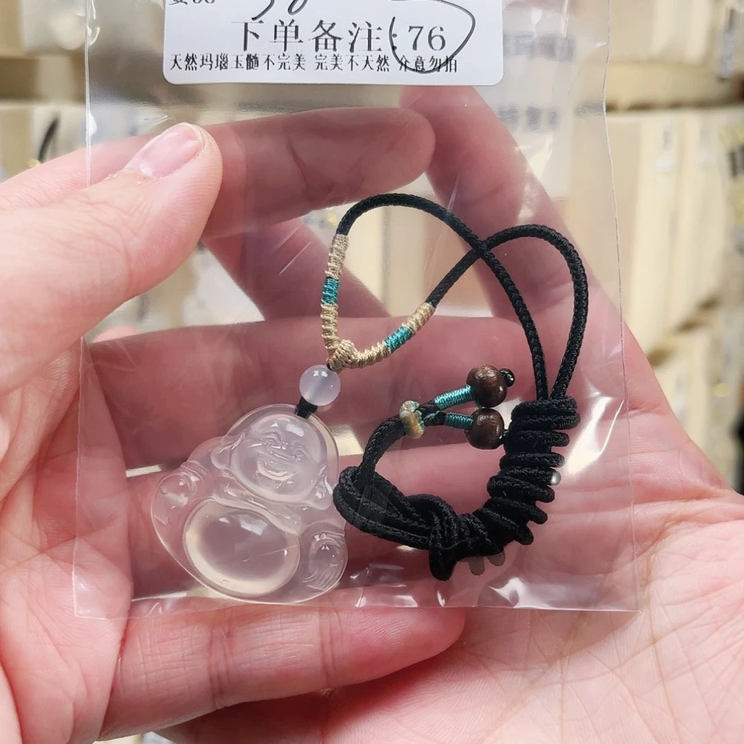 玛瑙/玉髓颈饰未镶嵌笙*