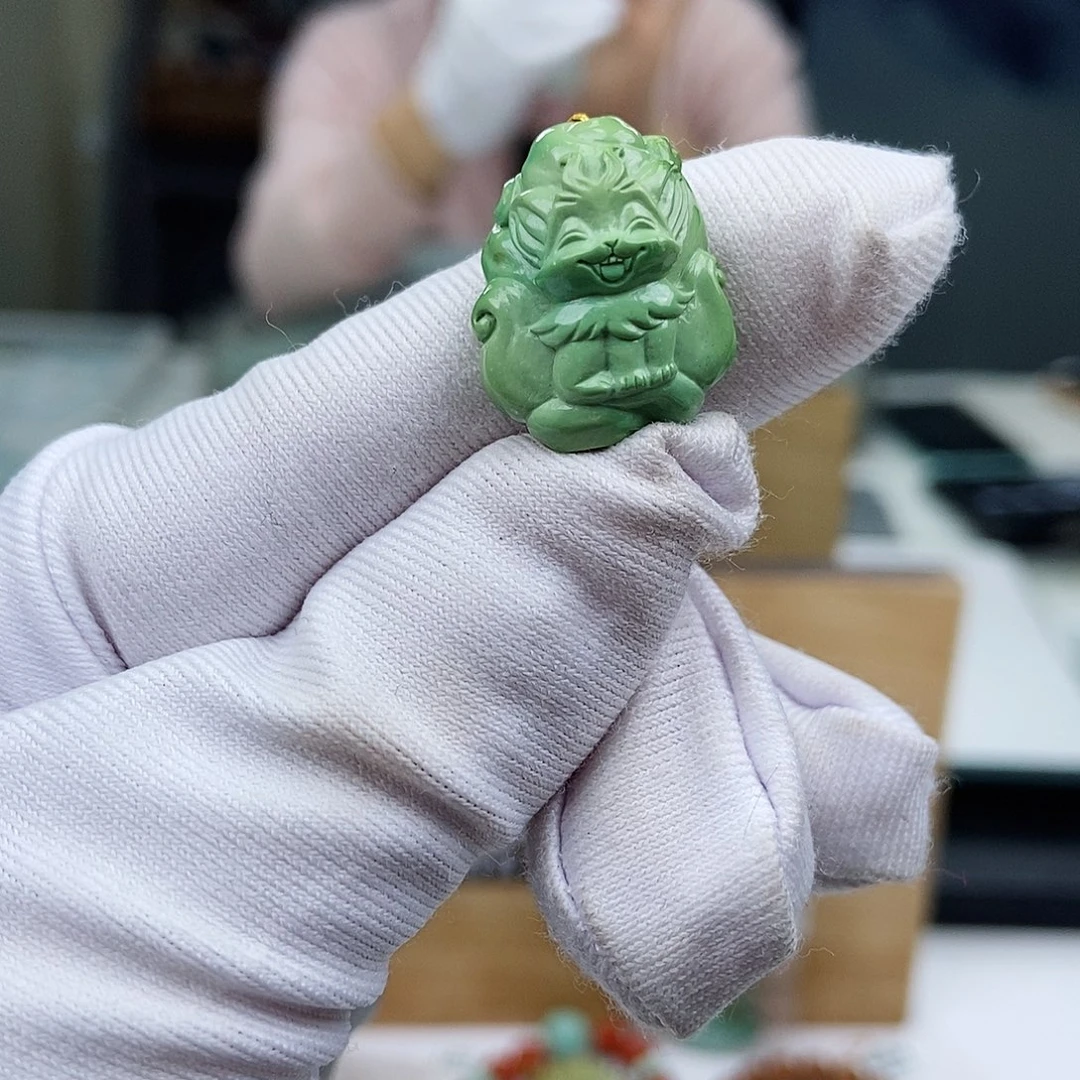 未镶嵌绿松石珠宝奇石